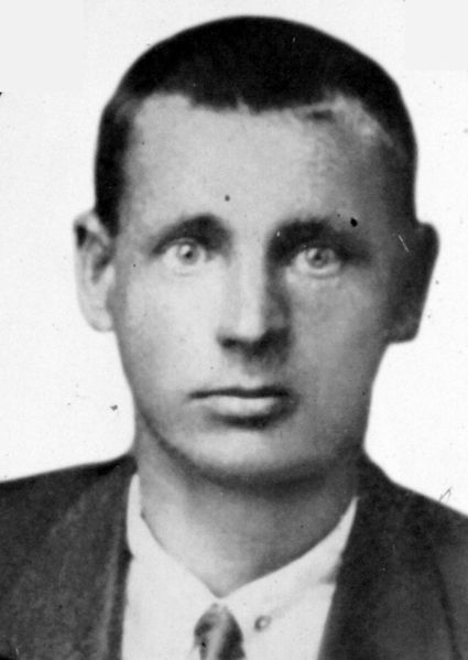 Файл:Карвариндин Иван Самсонович (1901).jpg