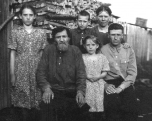 Глебов Василий Иванович (1915).jpg