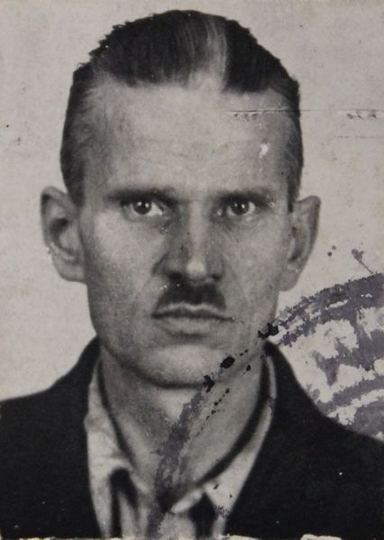 Файл:Тананков Егор Иванович (1891)-1.jpg