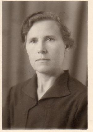 Аппельганц Еифрозина Ивановна (1921).jpg