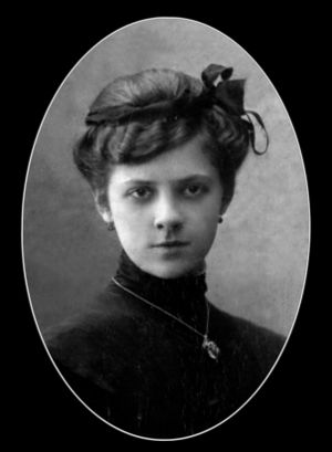 Владимирова (Казанская) Елена Ивановна (1893).jpg