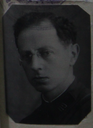 Вронский Леонид Наумович (1902).png