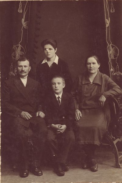 Файл:Каменев Александр Афанасьевич (1882).jpg