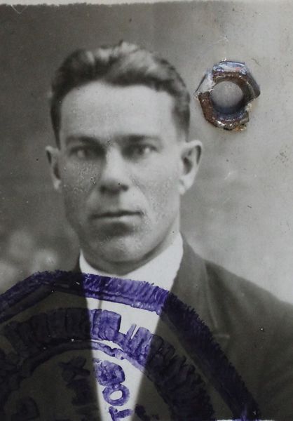 Файл:Луканин Михаил Дмитриевич (1899).JPG