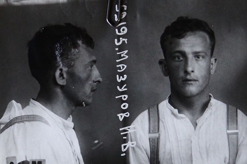 Файл:Мазуров Иван Васильевич (1909).JPG