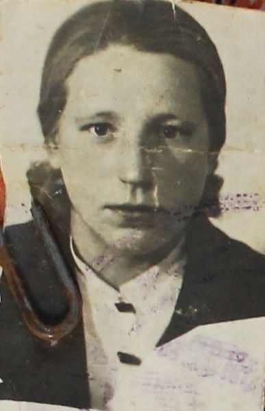 Файл:Климова Анна Андреевна (1921).JPG