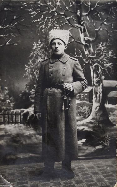 Файл:Скрастынь Юлий Иванович (1889).JPG