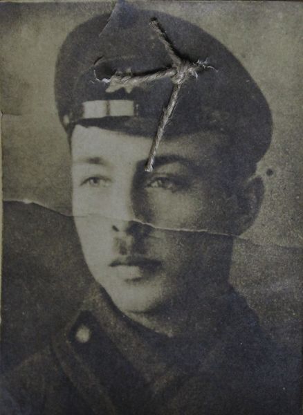 Файл:Данилов Дмитрий Аганович (1892).JPG