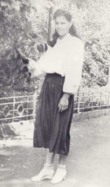 Файл:Калин Елена Даниловна (1928).jpg