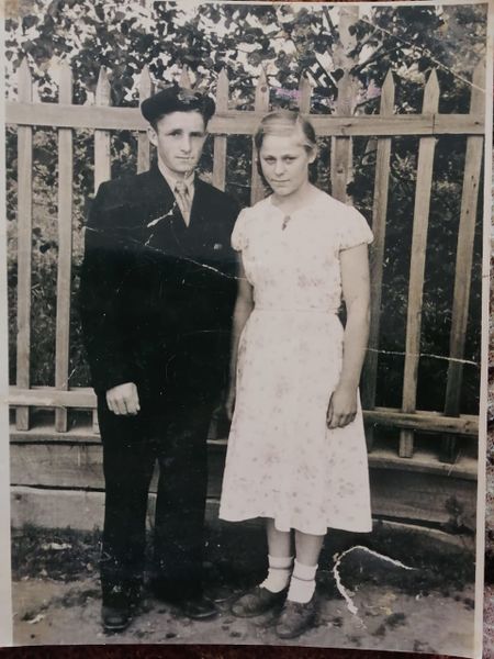 Файл:Лиза с мужем.jpg