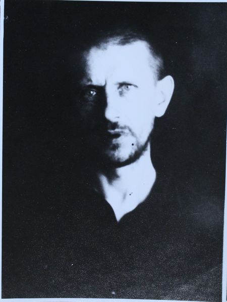 Файл:Дэлль Виктор Александрович (1897).JPG