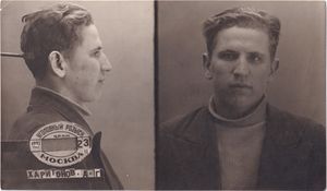 Харитонов Александр Григорьевич (1919).jpg