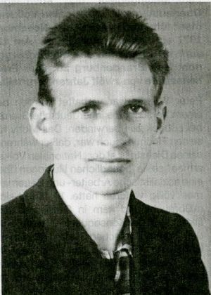 Акст Виктор А. (1941).jpg