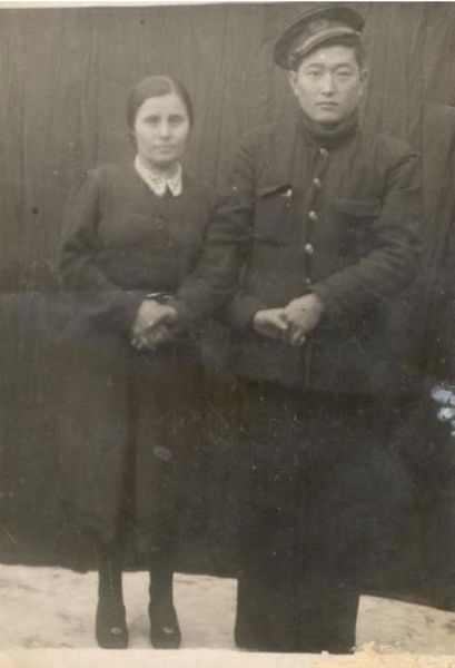 Файл:Сапаров Эренцен 1954г.jpg