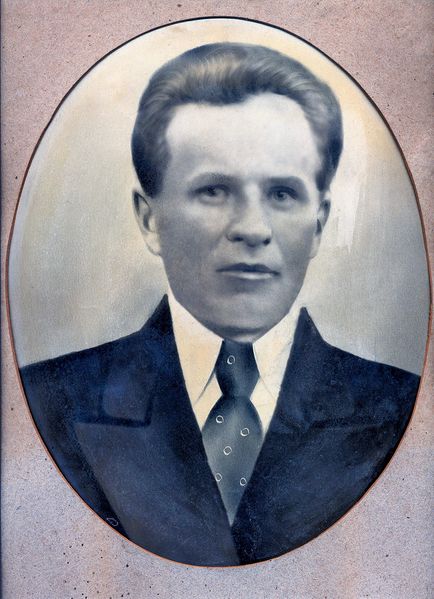 Файл:Гринцевич Авксентий Пантелеймонович (1901).jpg