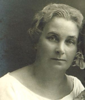 Дорофеева Шарлота Даниловна (1894).jpg