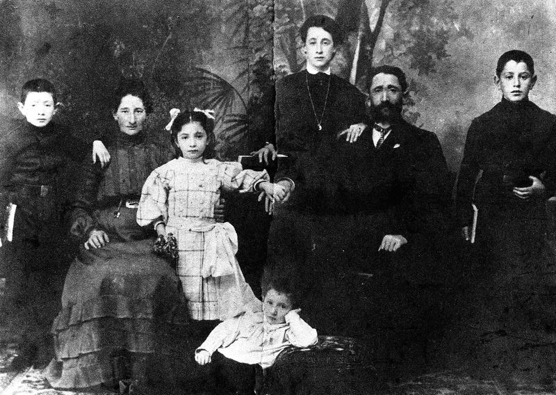 Файл:Семья Финкель.JPG