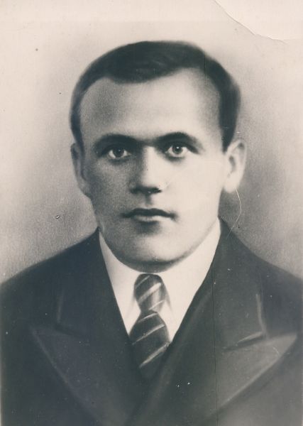 Файл:Шустицкий Иван Иванович (1898) 1.jpg