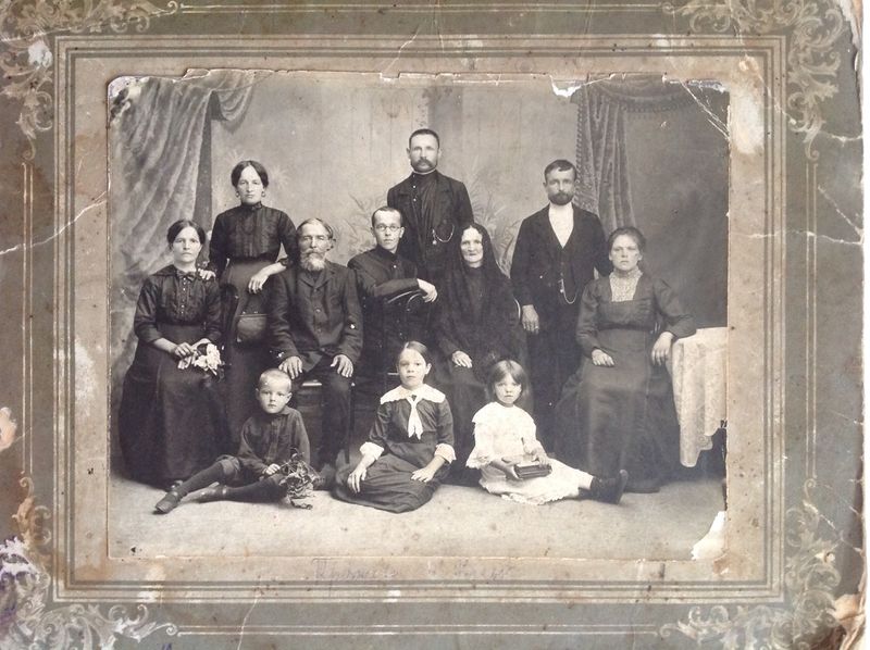 Файл:Семья Косых.jpg