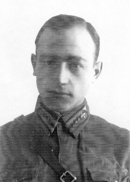 Ваза лев юльевич