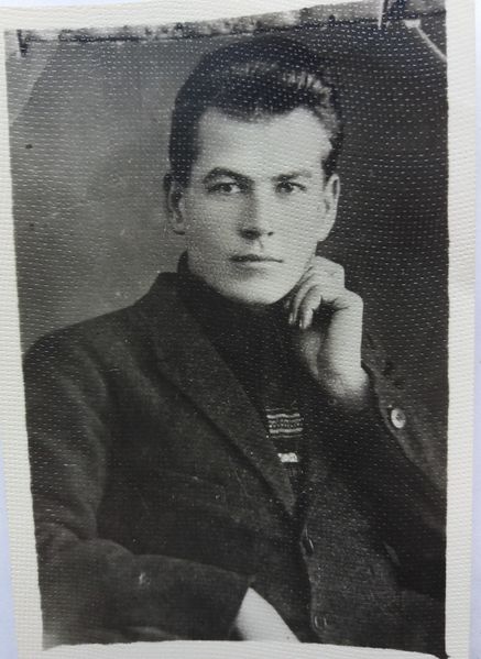 Файл:Дейнеко Иван Сафронович (1906).jpg