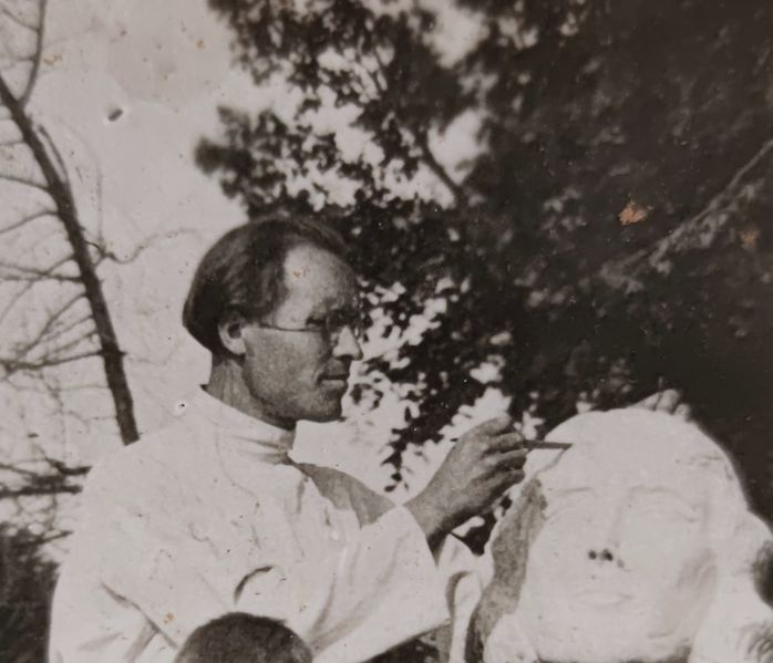 Файл:Костюнин Николай Иванович (1895).jpg