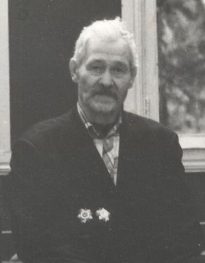 Зыков Артемий Яковлевич (1914).jpg